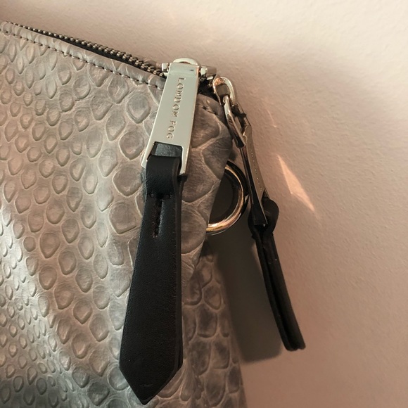 London Fog Snakeskin Hangbag - Picture 5 of 8